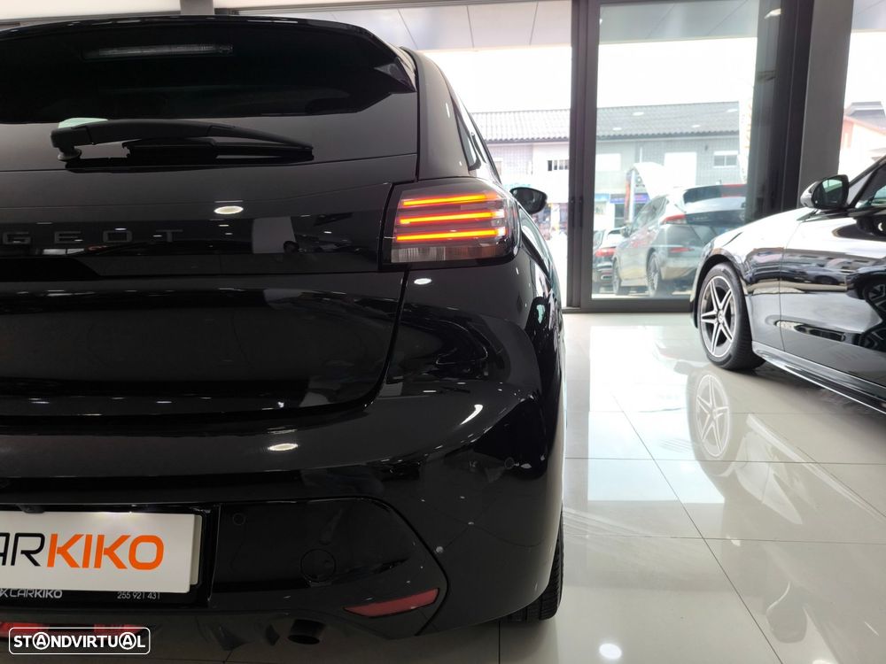 Peugeot 208 1.2 PureTech Allure - 8