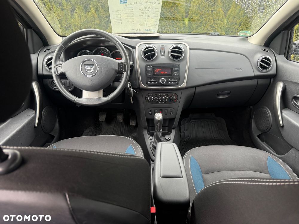 Dacia Logan 1.2 16V 75 Essentiel - 13