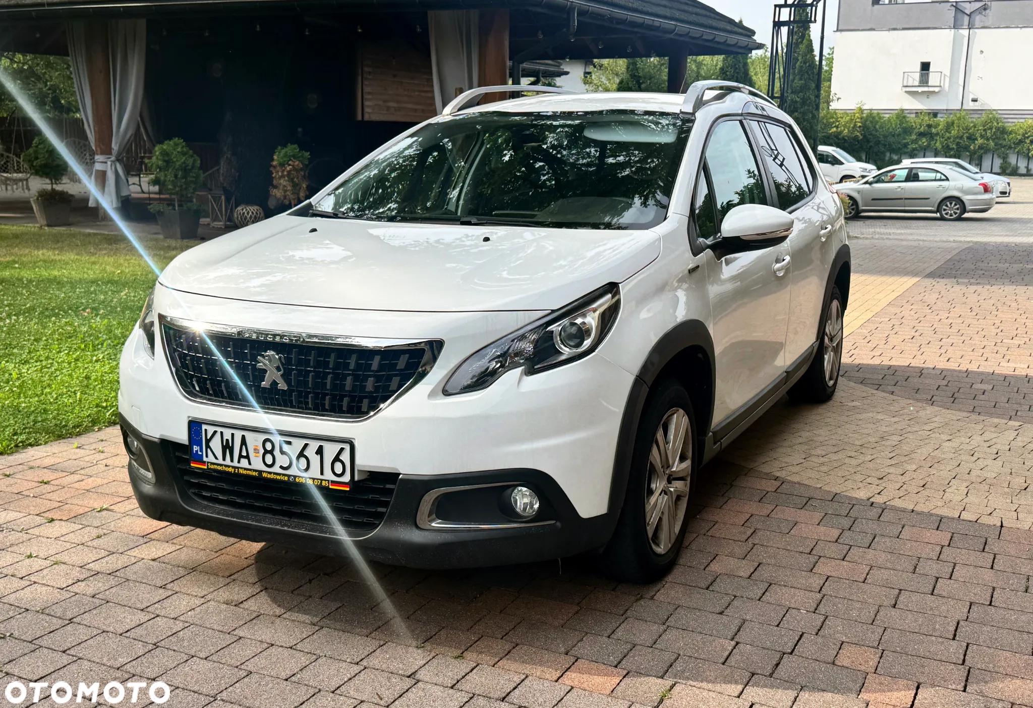 Peugeot 2008 1.2 Pure Tech Style - 3