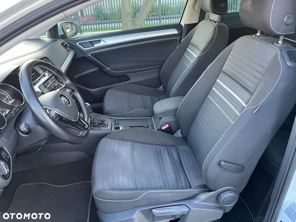 Volkswagen Golf 1.2 TSI BlueMotion Technology Cup - 15
