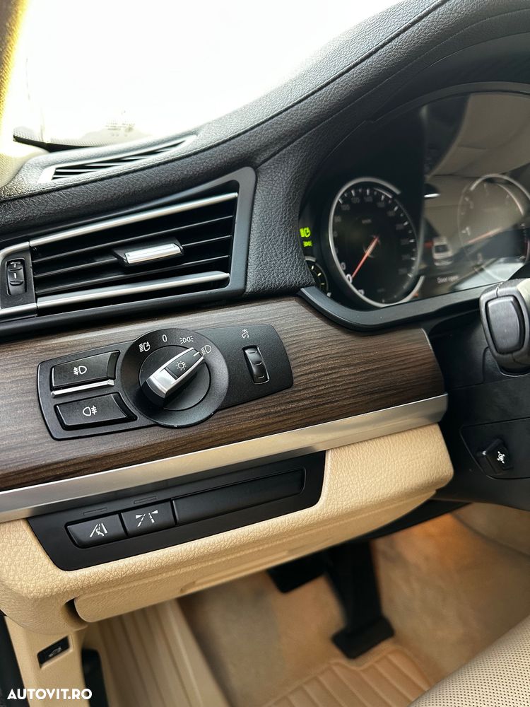 BMW Seria 7 740d xDrive - 16