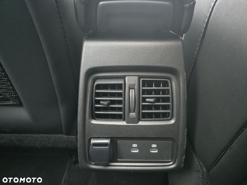 Renault Symbioz - 18