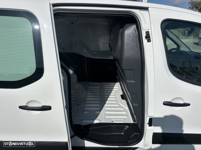 Citroën BERLINGO 3 LUG. 100 CV - 8
