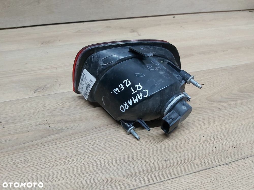 Chevrolet CAMARO V SS 6,2 v8 lampa prawy tył zewnętrzna 92199774 10-14r - 4