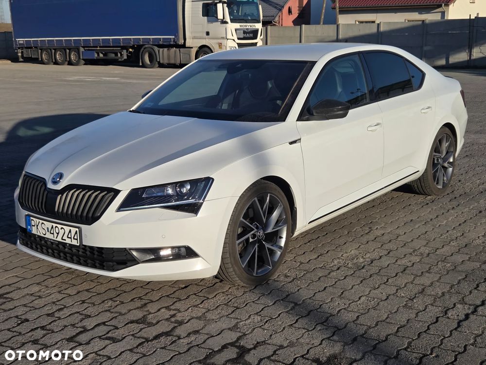 Skoda Superb - 1