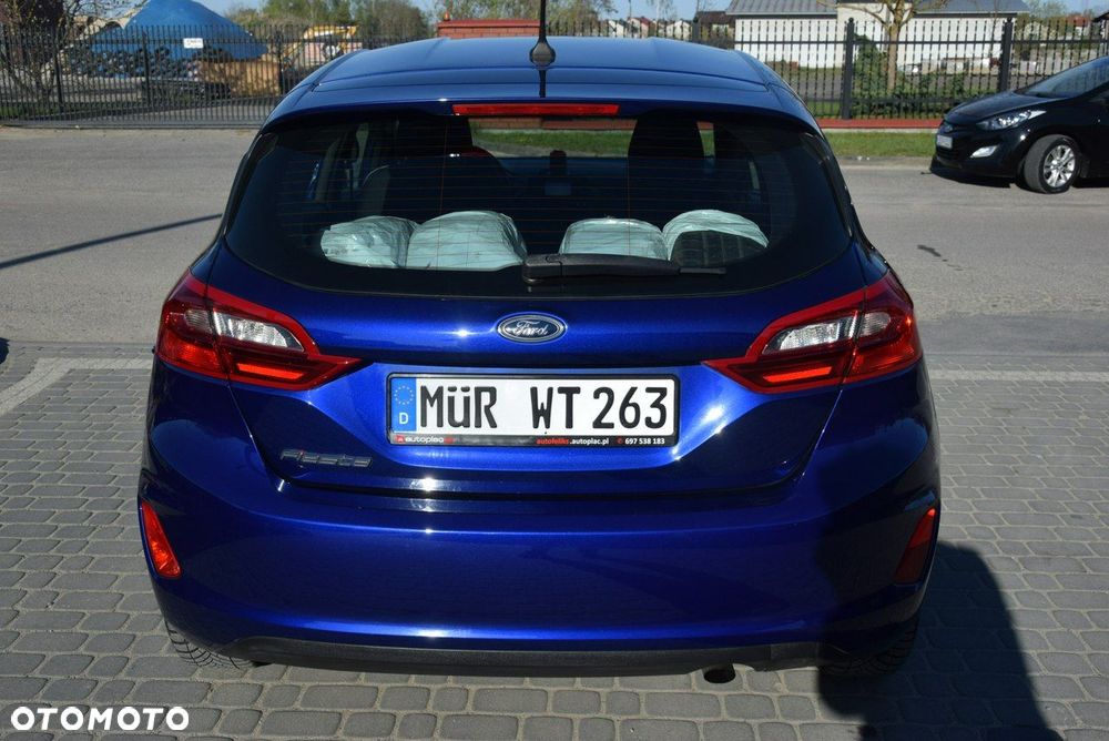 Ford Fiesta 1.1 S&S TREND - 11