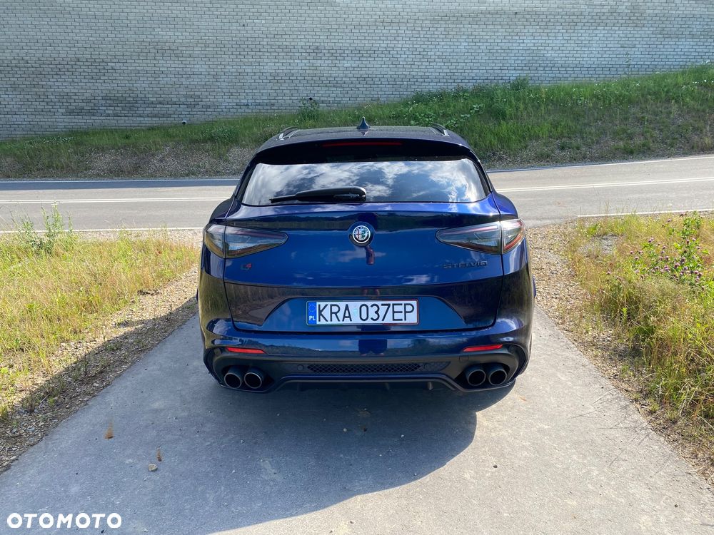 Alfa Romeo Stelvio 2.9 V6 Bi-Turbo Quadrifoglio Q4 - 6