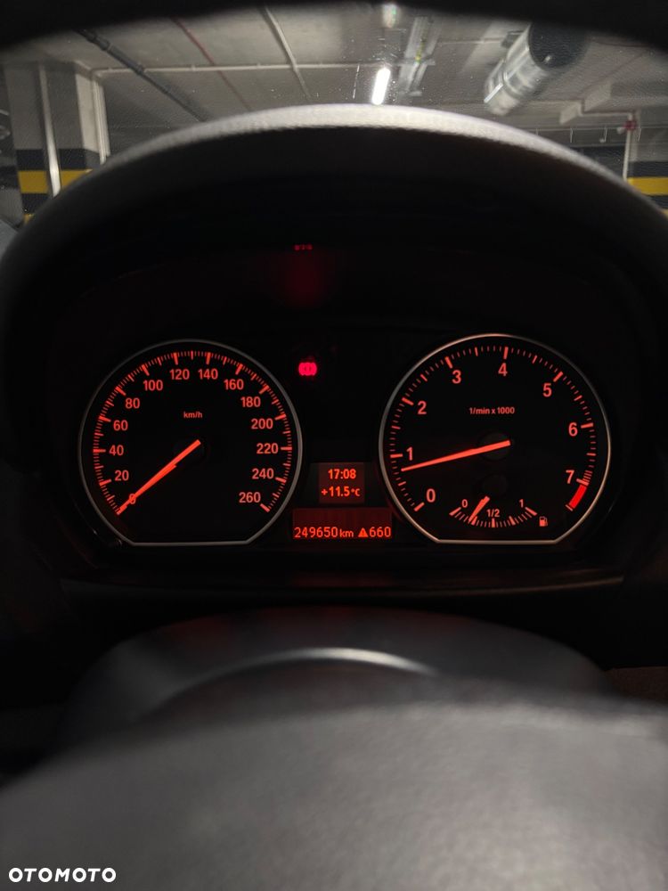 BMW Seria 1 125i - 9