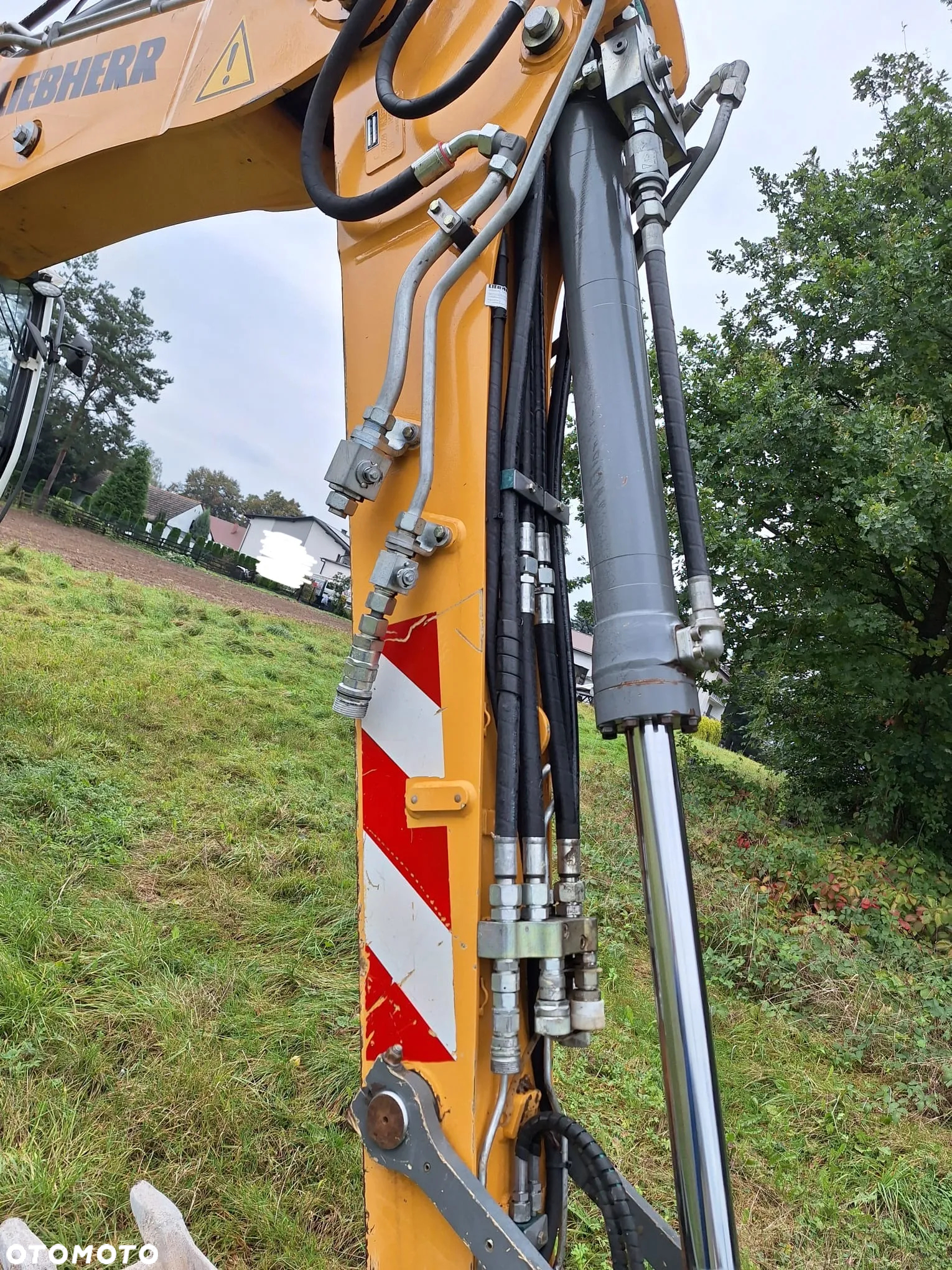 Liebherr A311 - 20