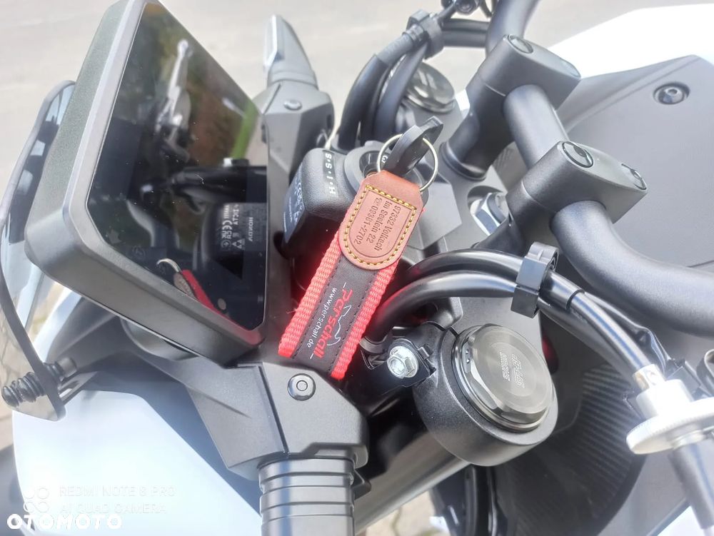 Honda Hornet - 24