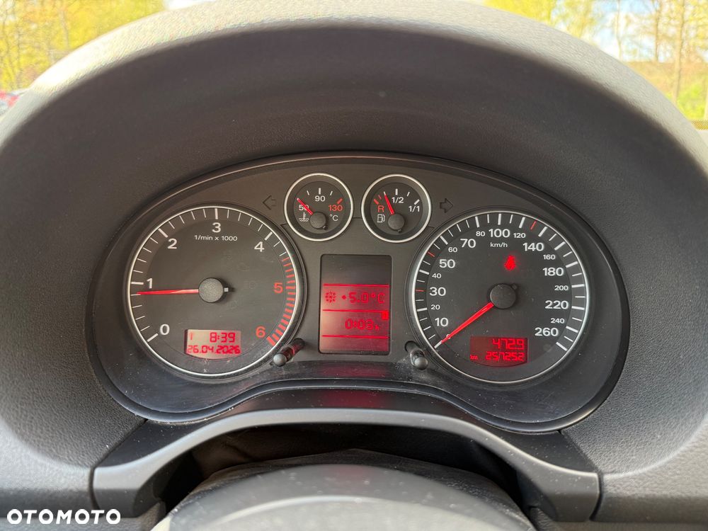 Audi A3 Sportback 2.0 TDI DPF Ambition - 11