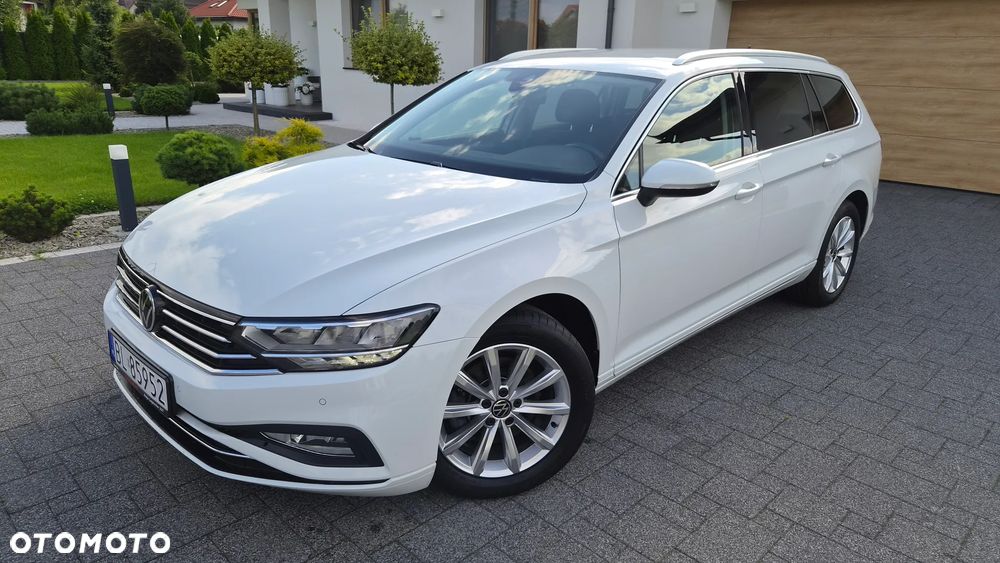 Volkswagen Passat Variant 2.0 TDI BMT Highline DSG - 26