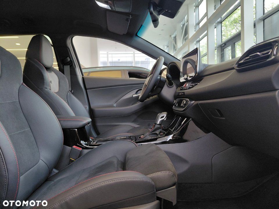 Hyundai i30 - 34