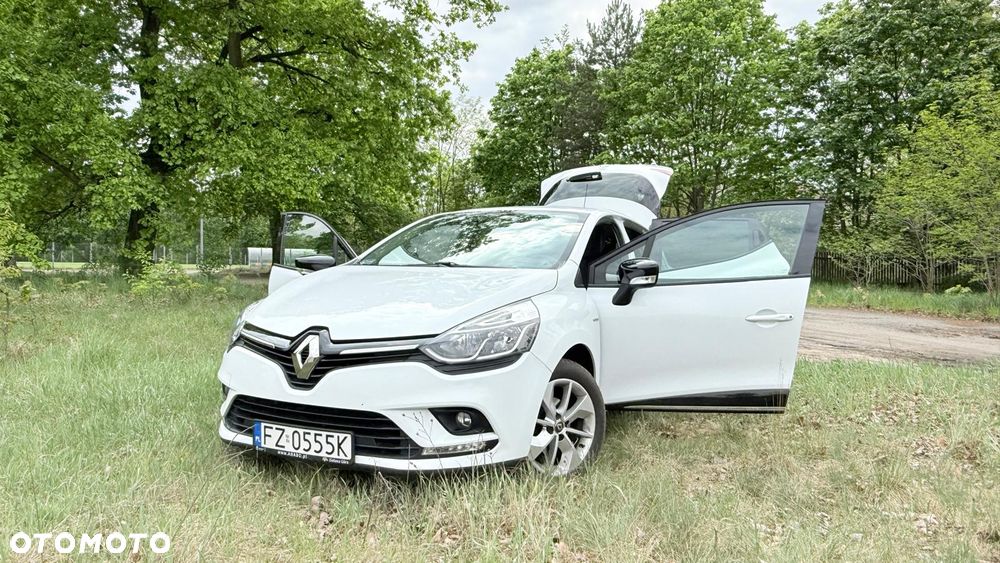 Renault Clio 1.2 16V Limited EU6 - 14