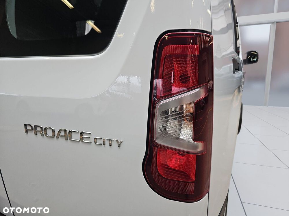 Toyota ProAce 2.3T 1.5D-4D 100KM long FurgonBrygActive - 31