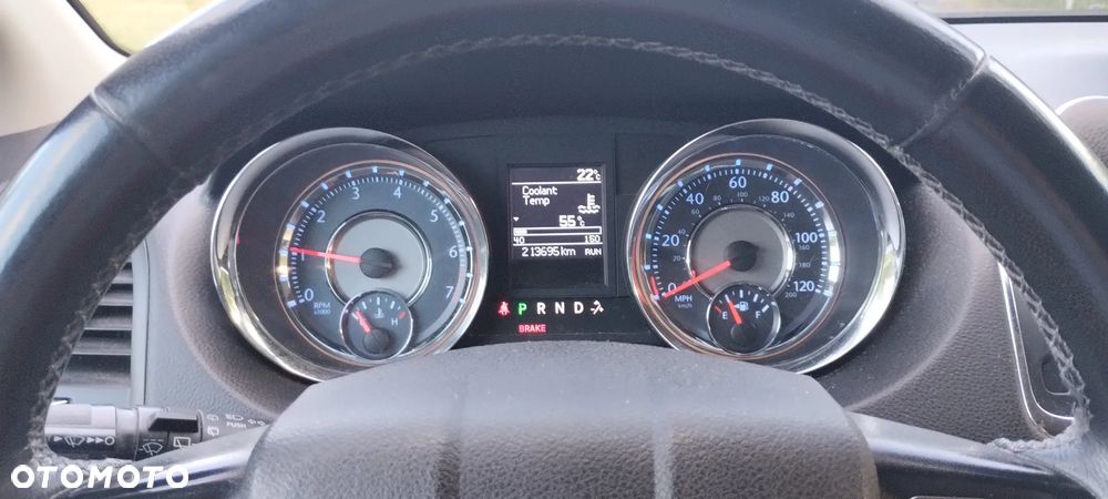 Dodge Grand Caravan - 6
