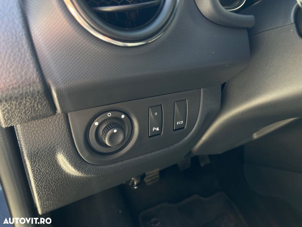 Dacia Logan - 8