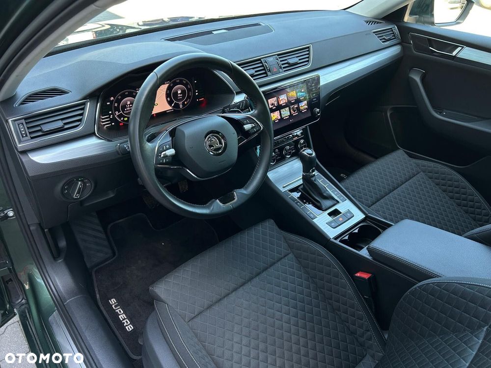 Skoda Superb 2.0 TSI Ambition DSG - 8