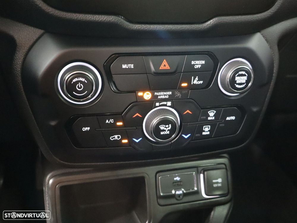 Jeep Renegade 1.0 T Night Eagle - 17