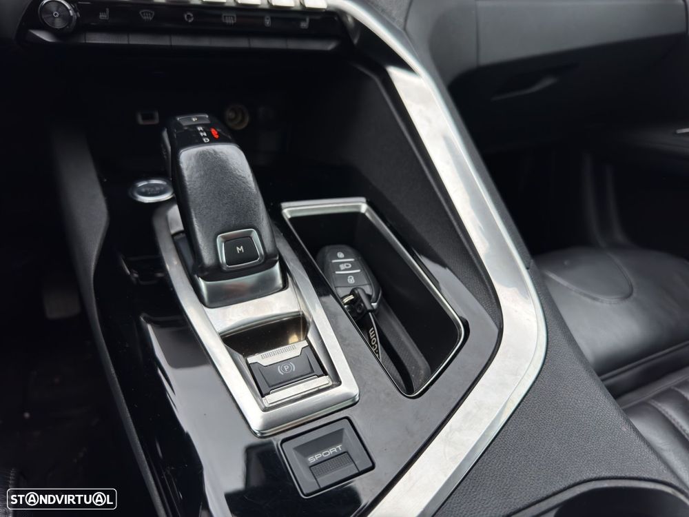 Peugeot 5008 1.6 E-HDi 7L Allure 2-Tronic - 13