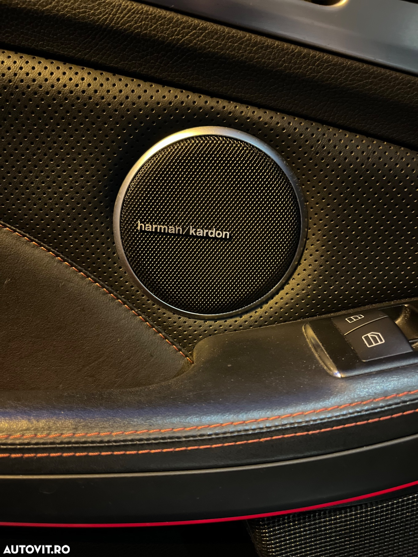 Mercedes-Benz SLK 250 (BlueEFFICIENCY) 7G-TRONIC - 11