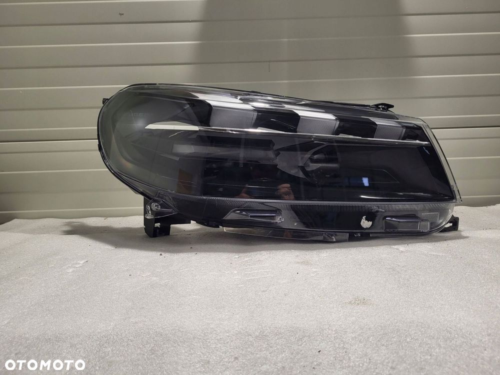 peugeot expert traveller full led przód strona prawa - 1