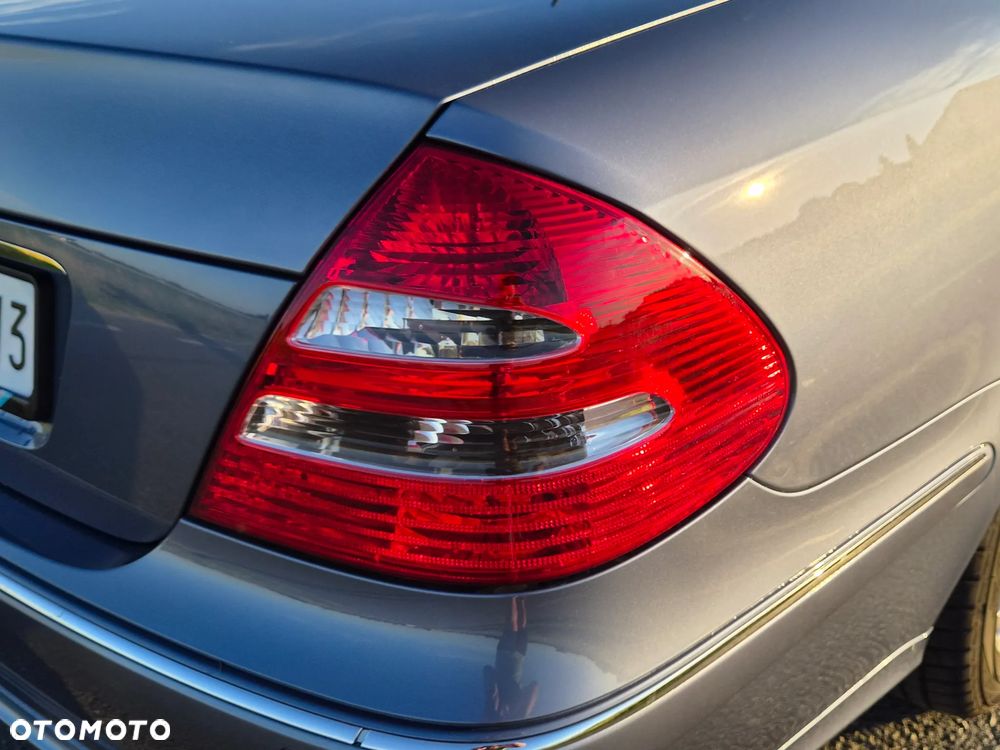 Mercedes-Benz Klasa E 280 CDI Elegance - 19