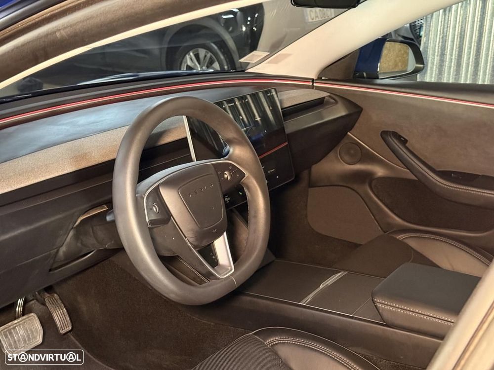 Tesla Model 3 Long Range Tração Integral - 16