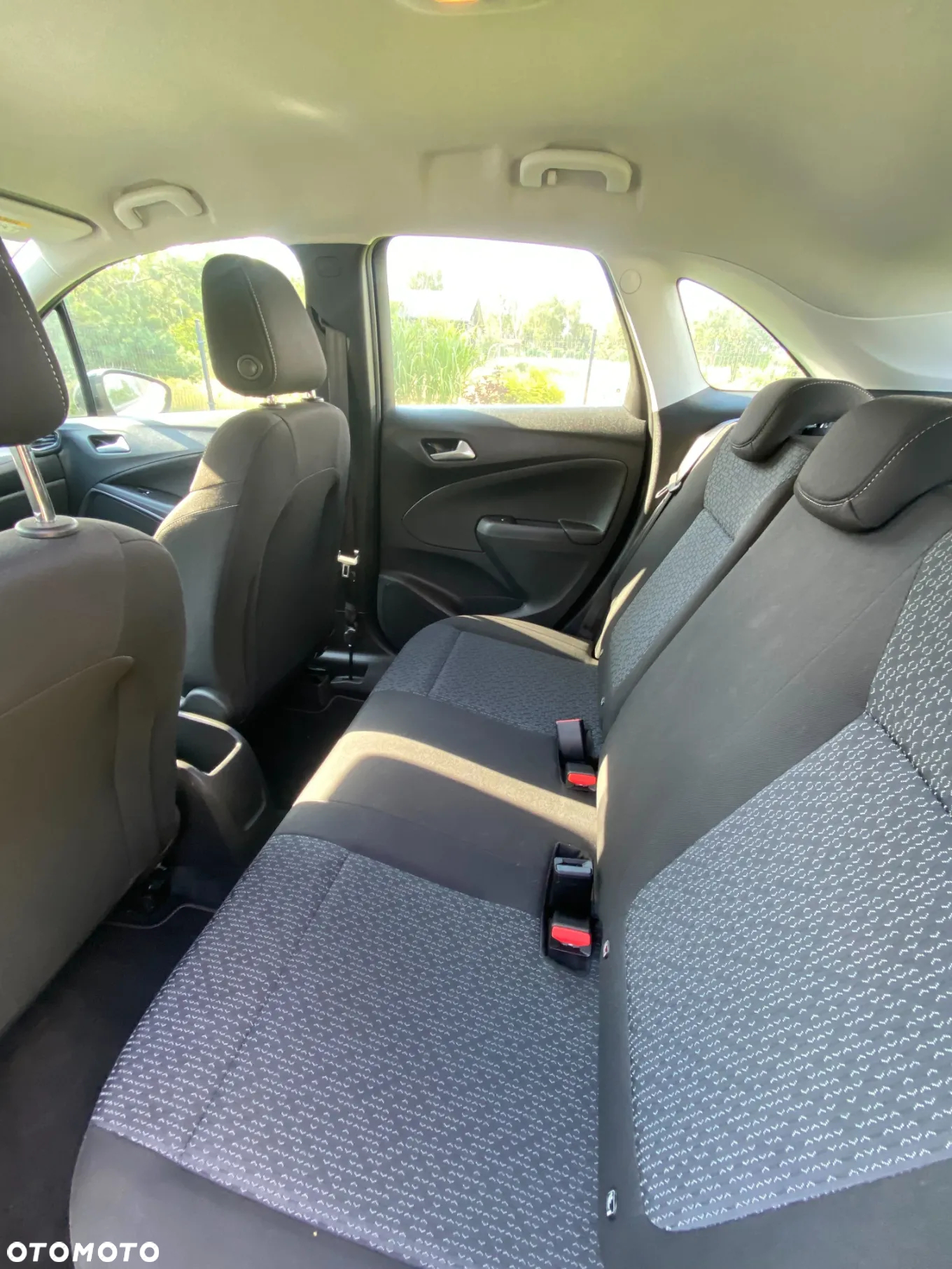 Opel Crossland X - 7