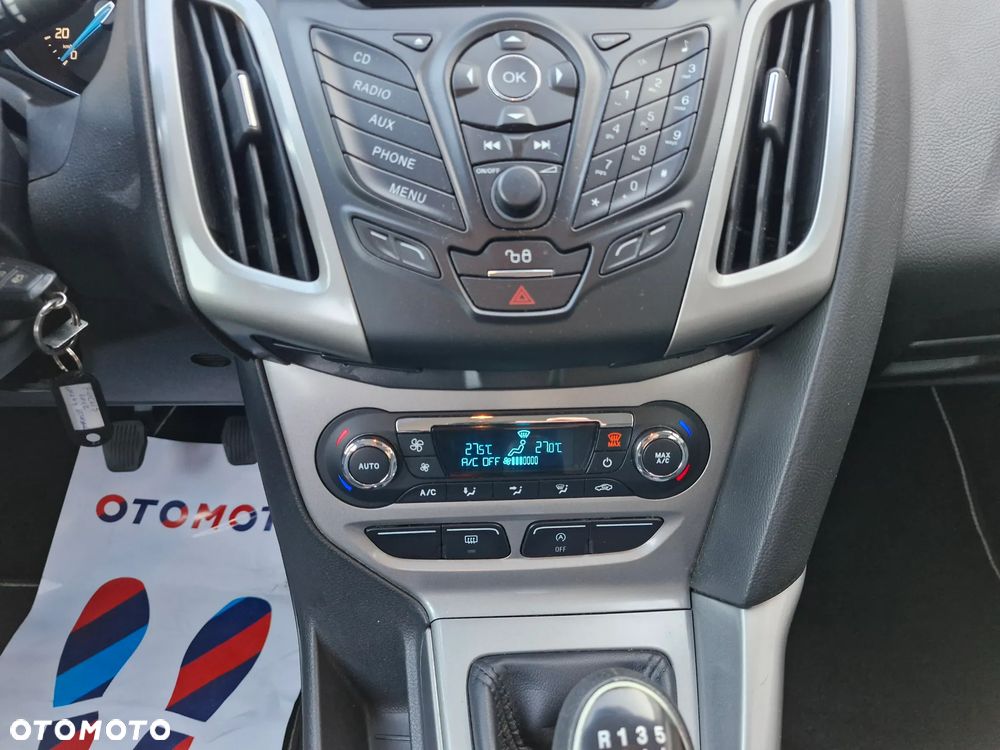 Ford Focus - 25