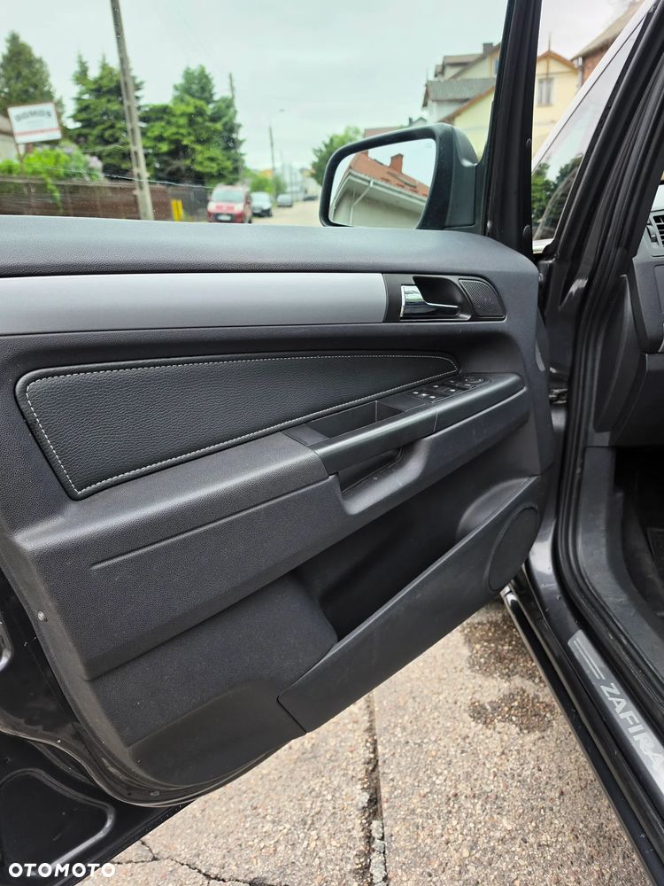 Opel Zafira 1.7 CDTI Cosmo - 32
