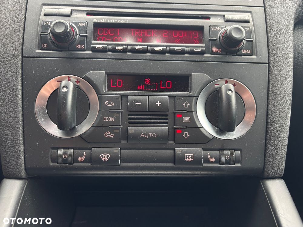 Audi A3 Sportback 2.0 TDI Ambition - 27