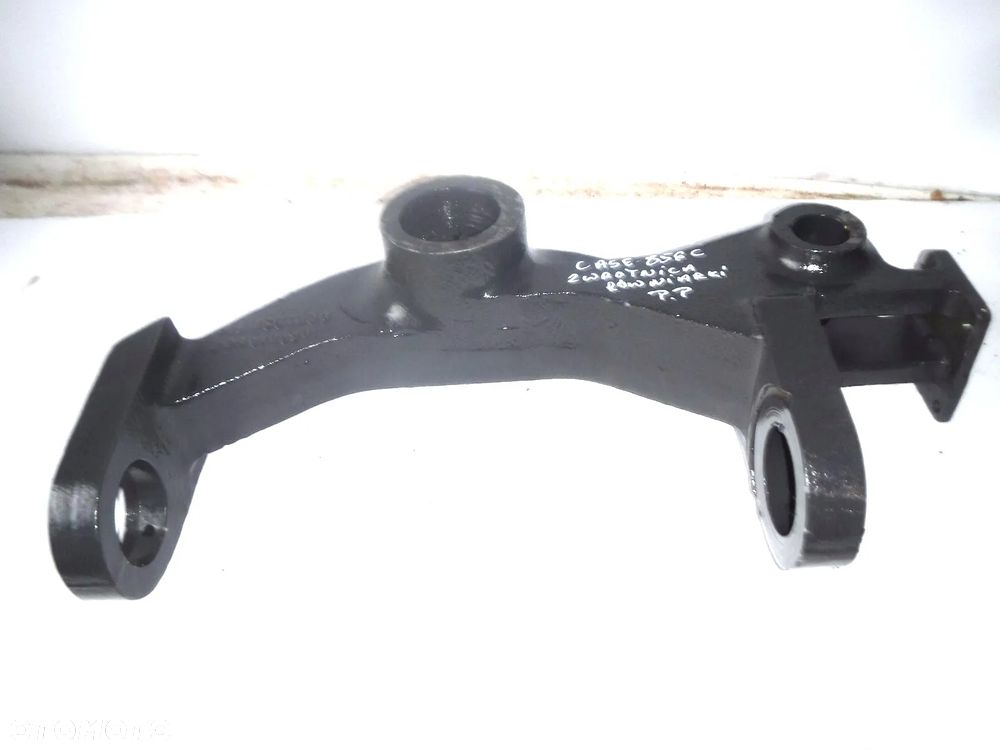 równiarka case 856c new holland f170 f140 f200 rg140 rg200 rg170 zwrotnica lewa prawa zawieszenie - 1