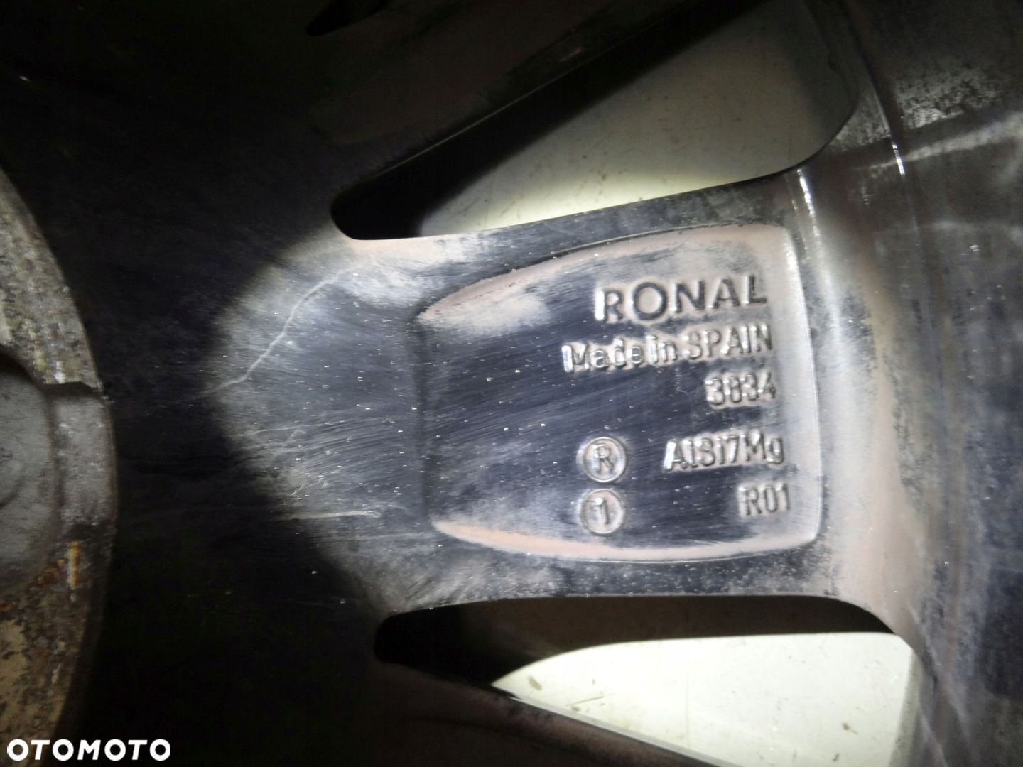SEAT FELGA ALUMINIOWA ALUS ET39 7.0Jx17H2 7N5601025J ROZSTAW ŚRUB 5x112 - 10