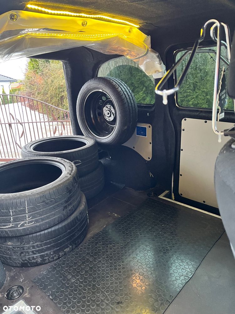 Mercedes-Benz Vito - 13