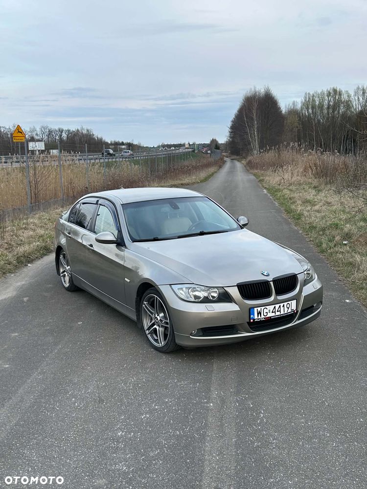 BMW Seria 3 - 18