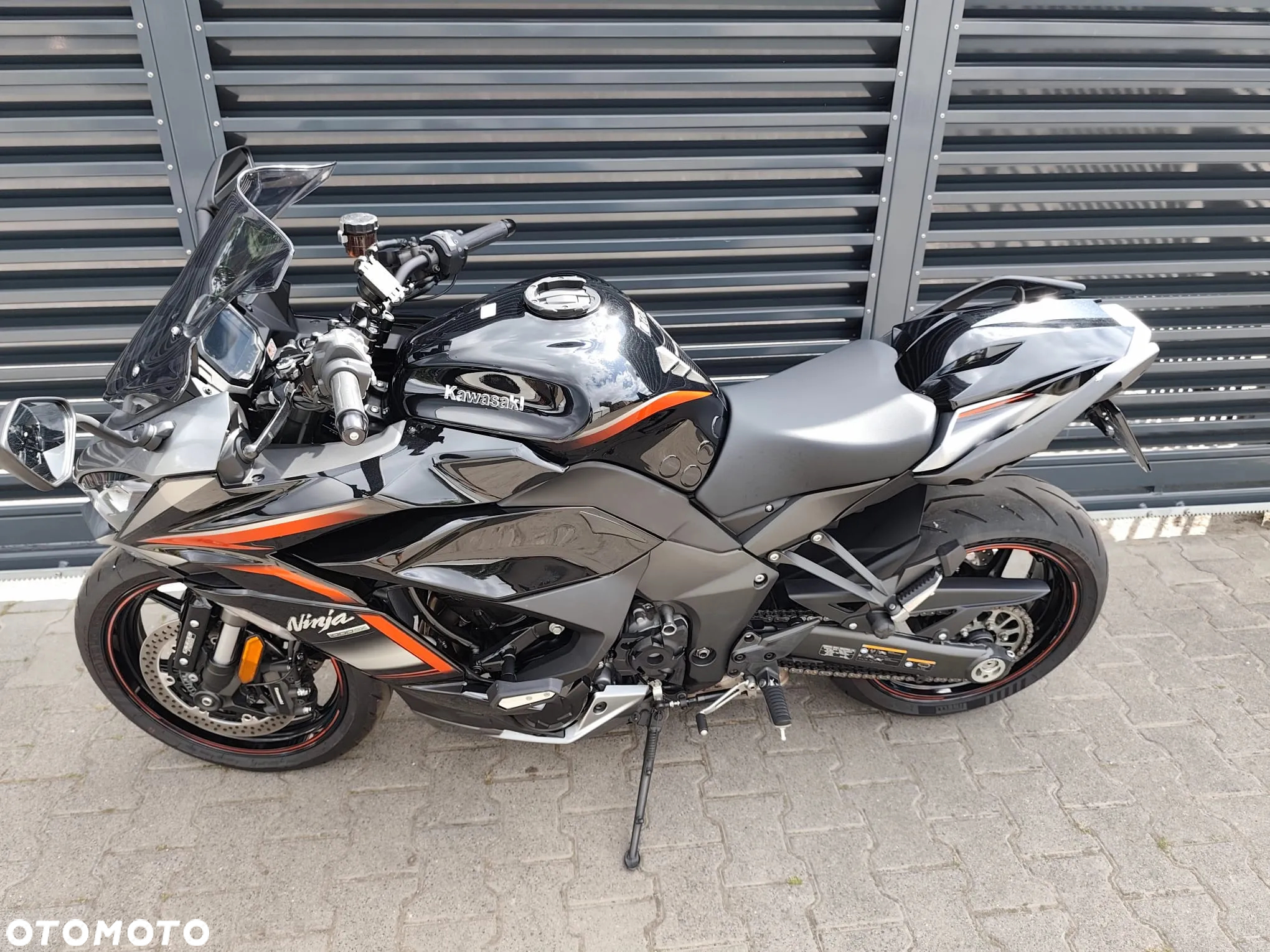 Kawasaki Ninja 1000 SX - 38
