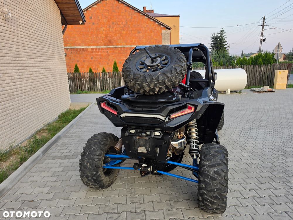 Polaris RZR - 23