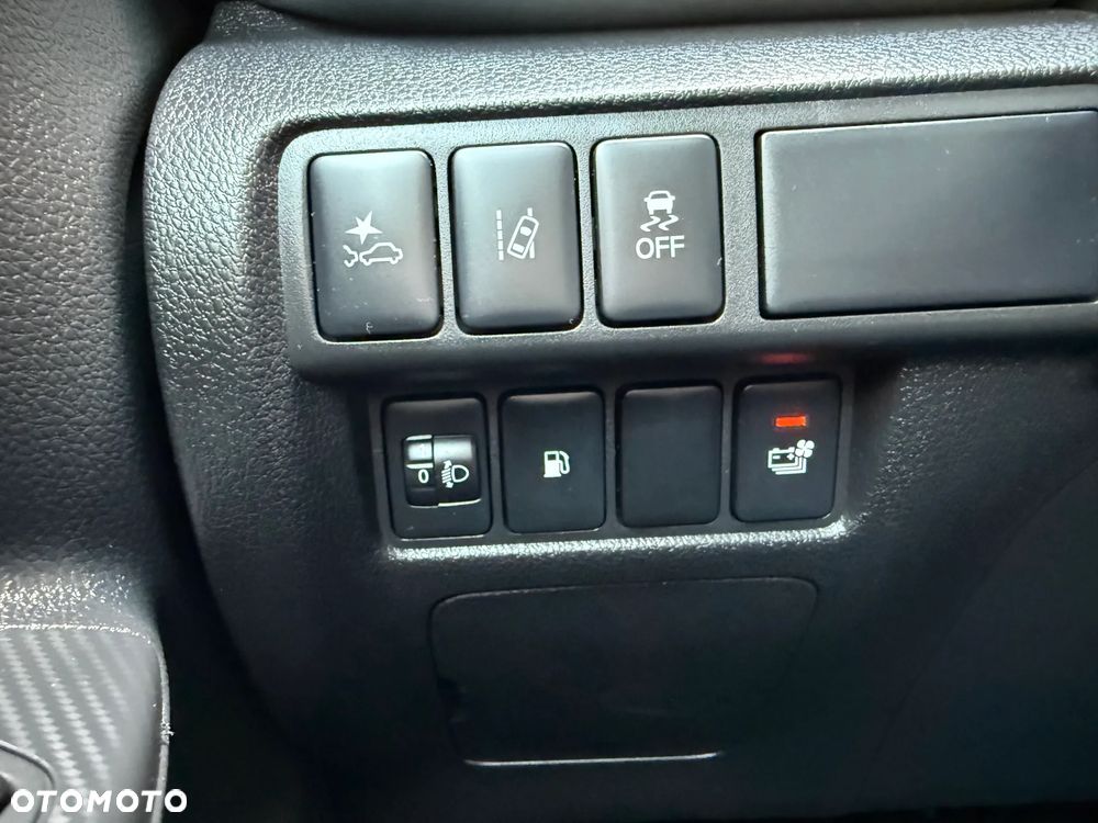 Mitsubishi Eclipse Cross 4WD Plus - 29
