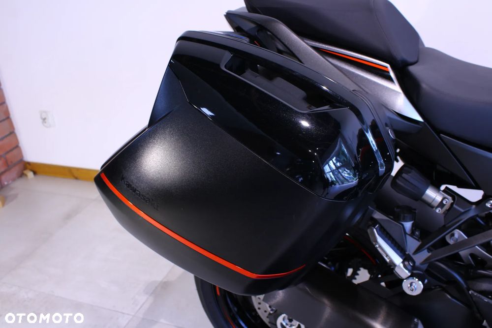 Kawasaki Ninja 1000 SX - 19