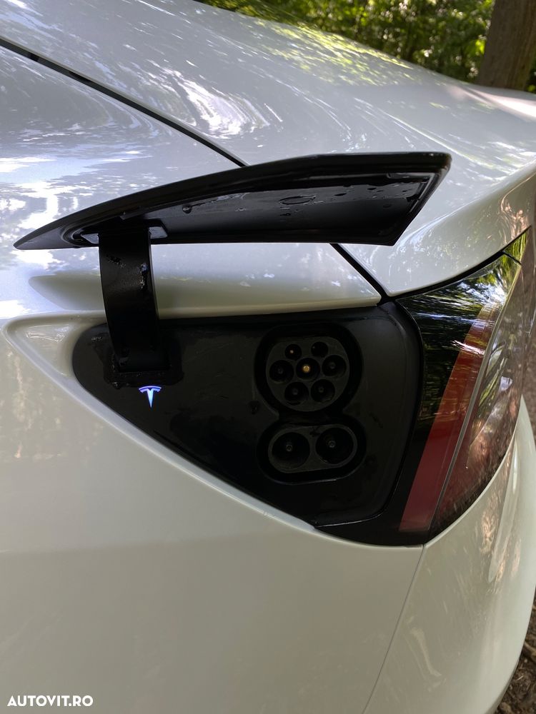 Tesla Model 3 - 22