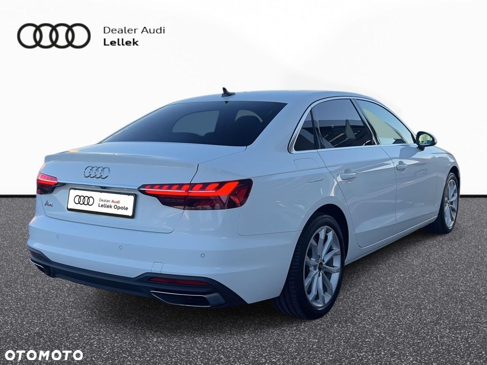 Audi A4 Limousine - 5