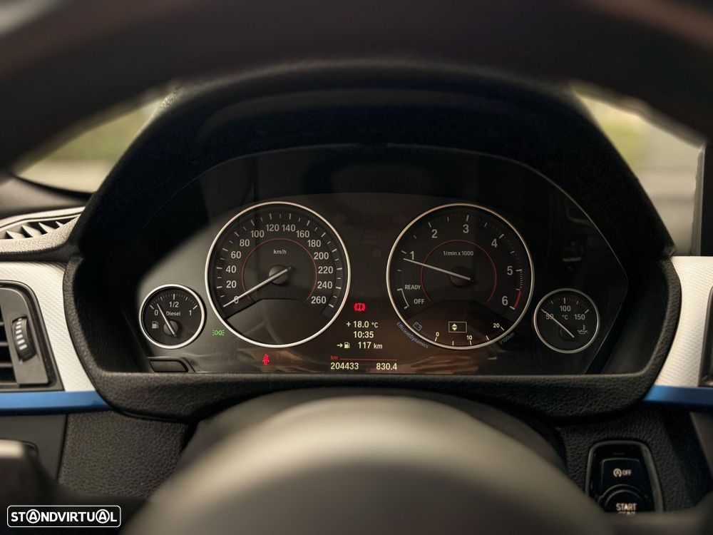 BMW 320 d Touring Pack M - 40