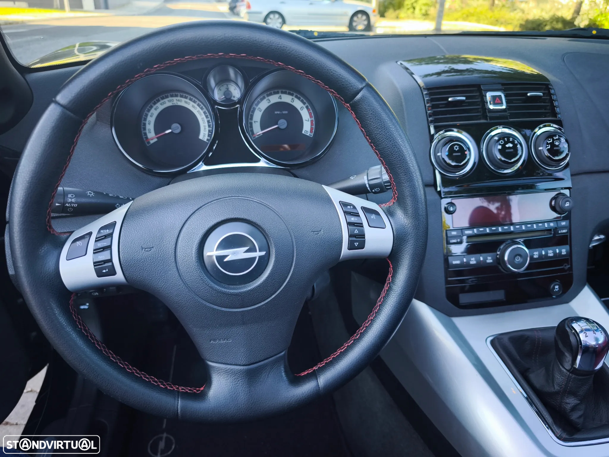 Opel GT 2.0 T - 14
