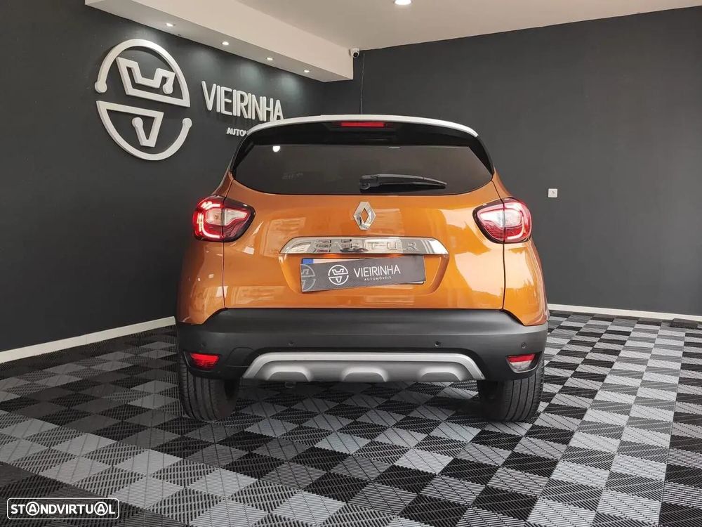 Renault Captur 1.5 dCi Exclusive EDC - 18