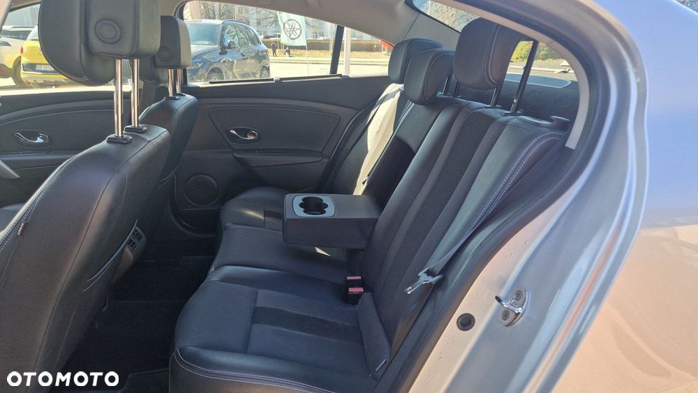 Renault Fluence 2.0 16V Sport Way - 12