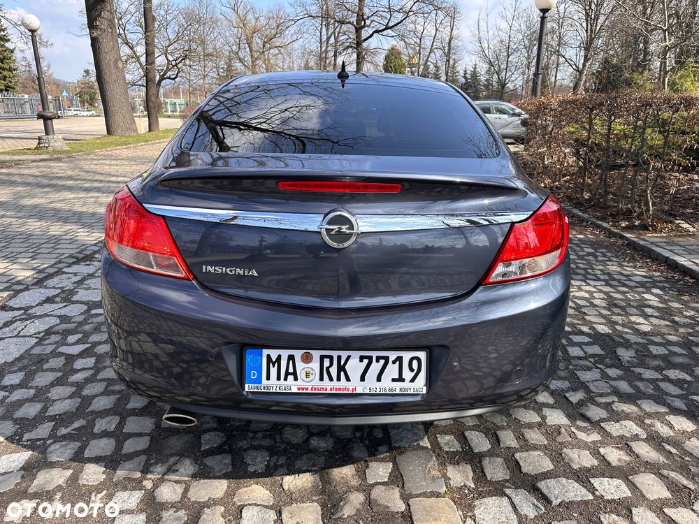Opel Insignia 1.8 Cosmo - 33