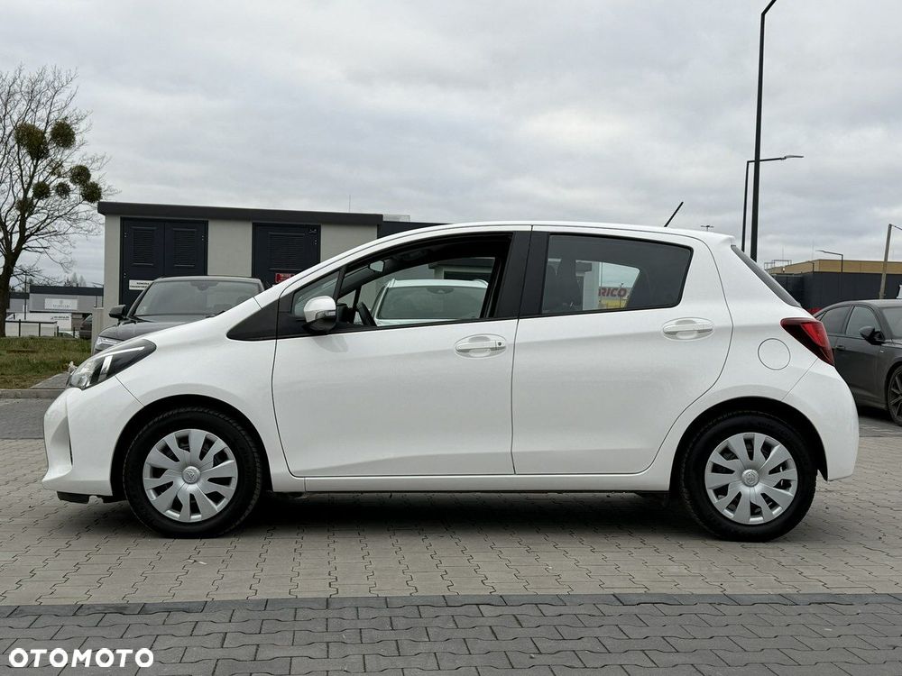 Toyota Yaris - 14