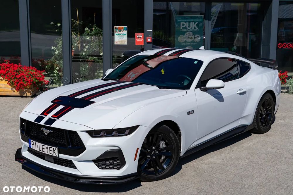 Ford Mustang 5.0 Ti-VCT V8 GT - 2