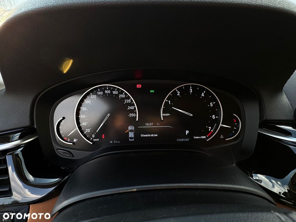BMW Seria 5 - 22